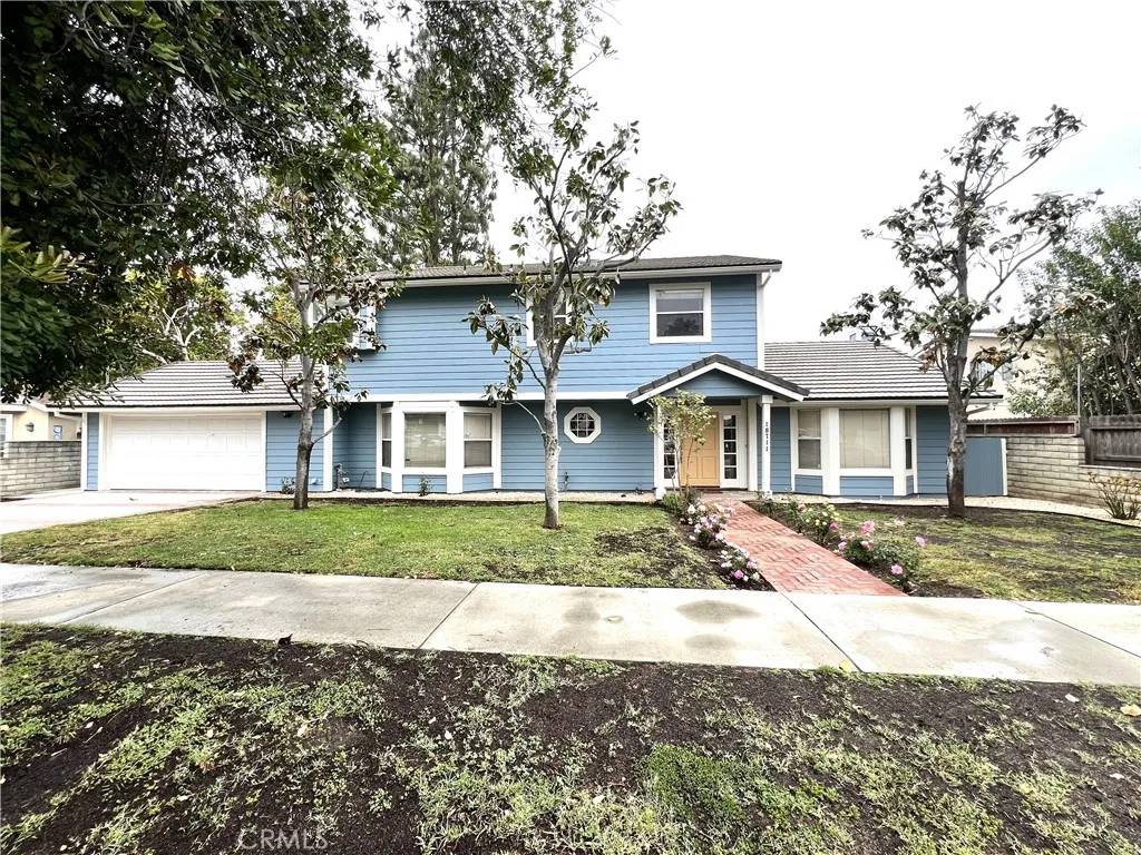 Tarzana, CA 91356,18711 Miranda Street