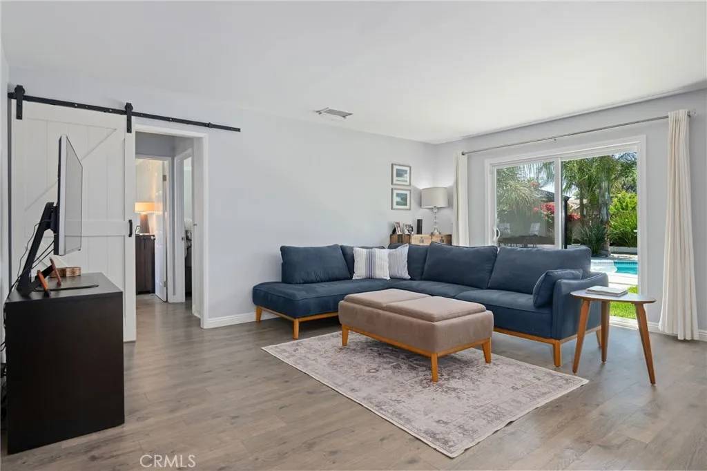 West Hills, CA 91307,23726 Kittridge Street