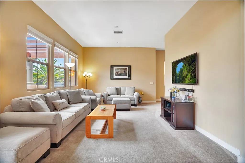 Camarillo, CA 93012,232 Village Commons Boulevard #21