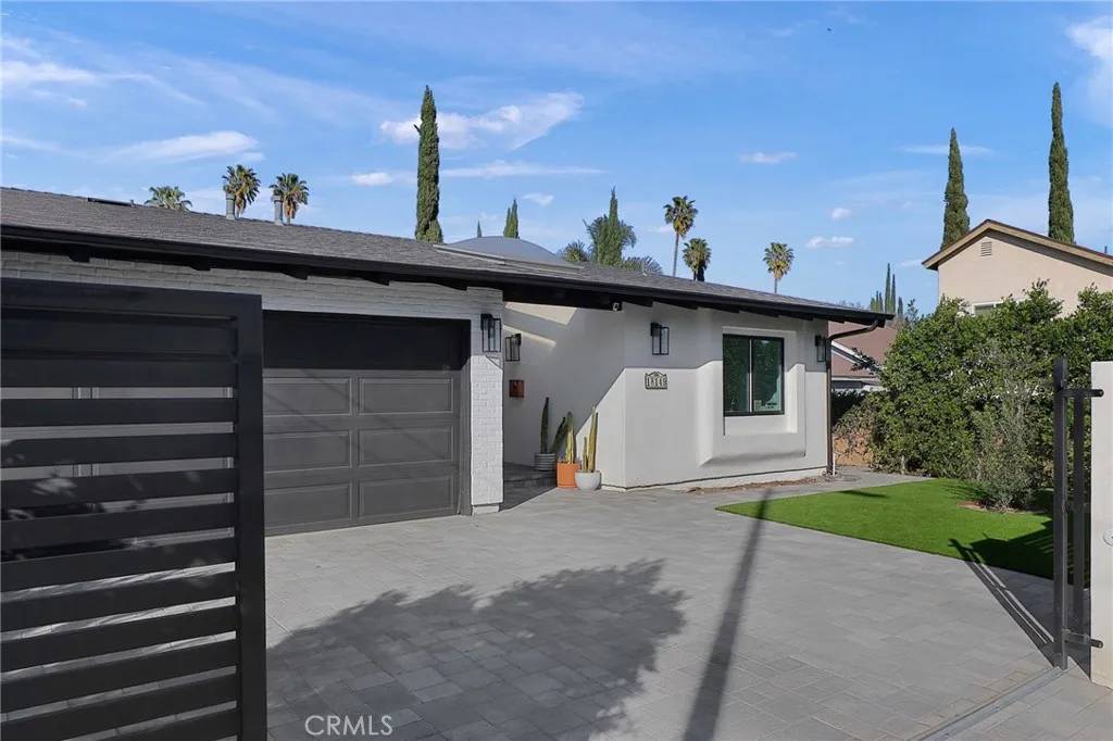 Tarzana, CA 91335,18149 Calvert Street