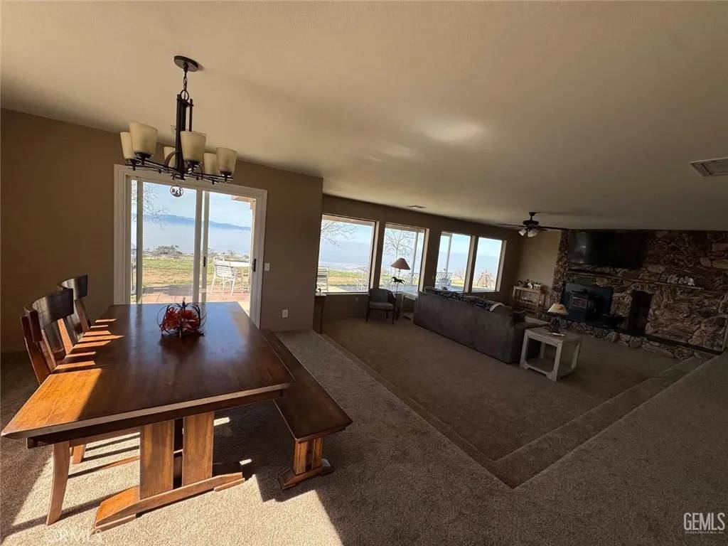 Tehachapi, CA 93561,30830 Roan Court