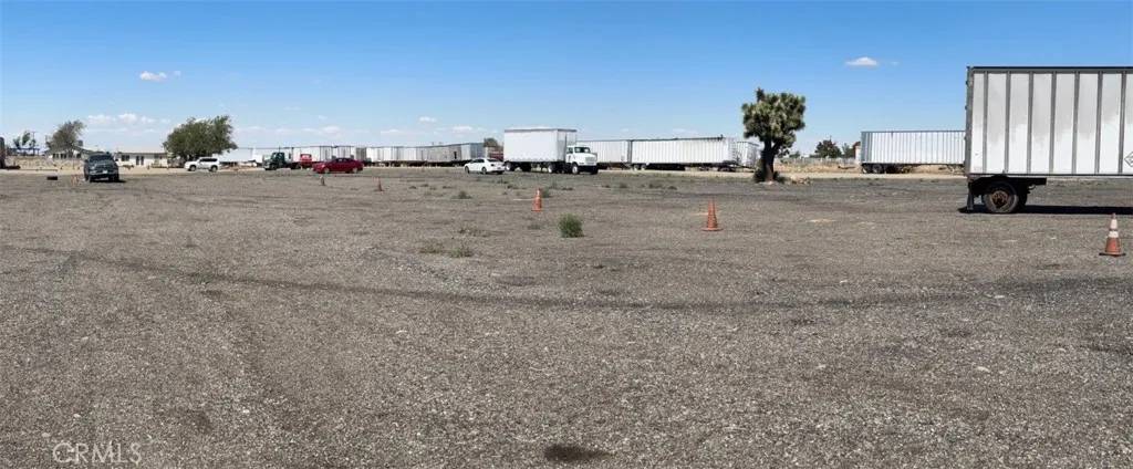 Lancaster, CA 93535,42056 7th East