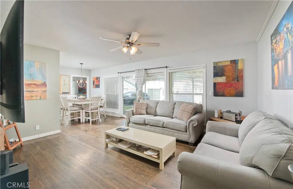Granada Hills, CA 91344,15709 Devonshire Street