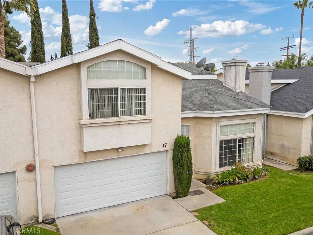 Sylmar, CA 91342,11965 Terra Bella Street #17