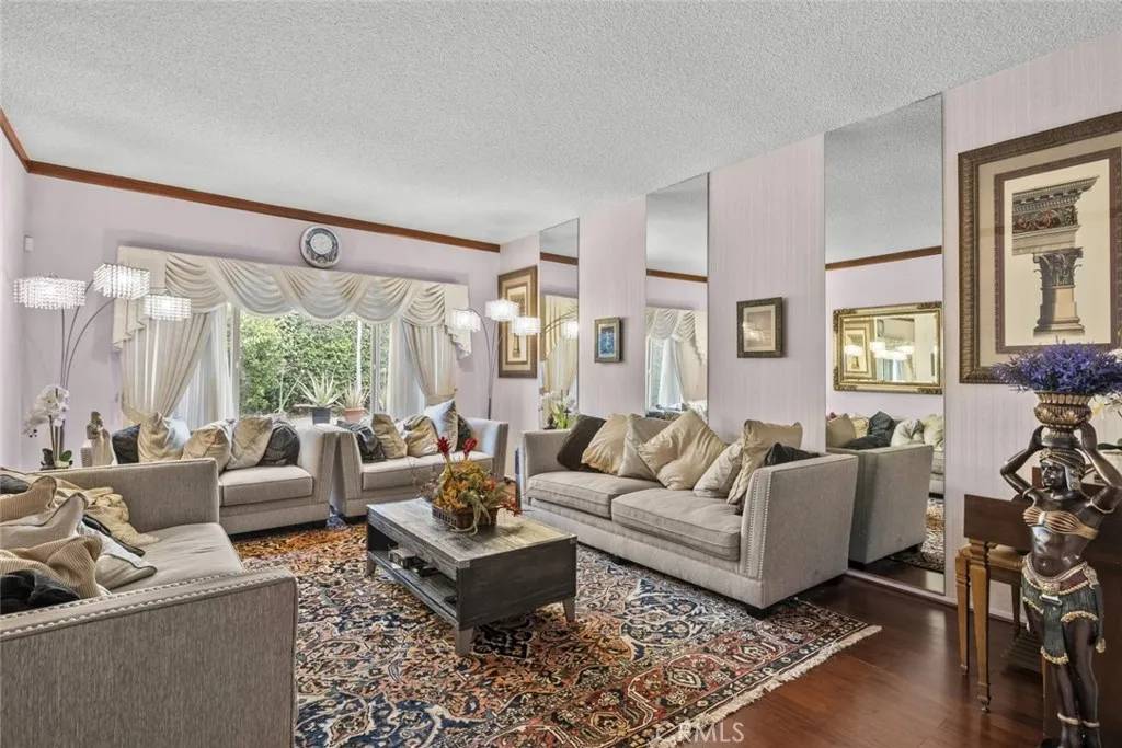Porter Ranch, CA 91326,10661 Baton Rouge Avenue