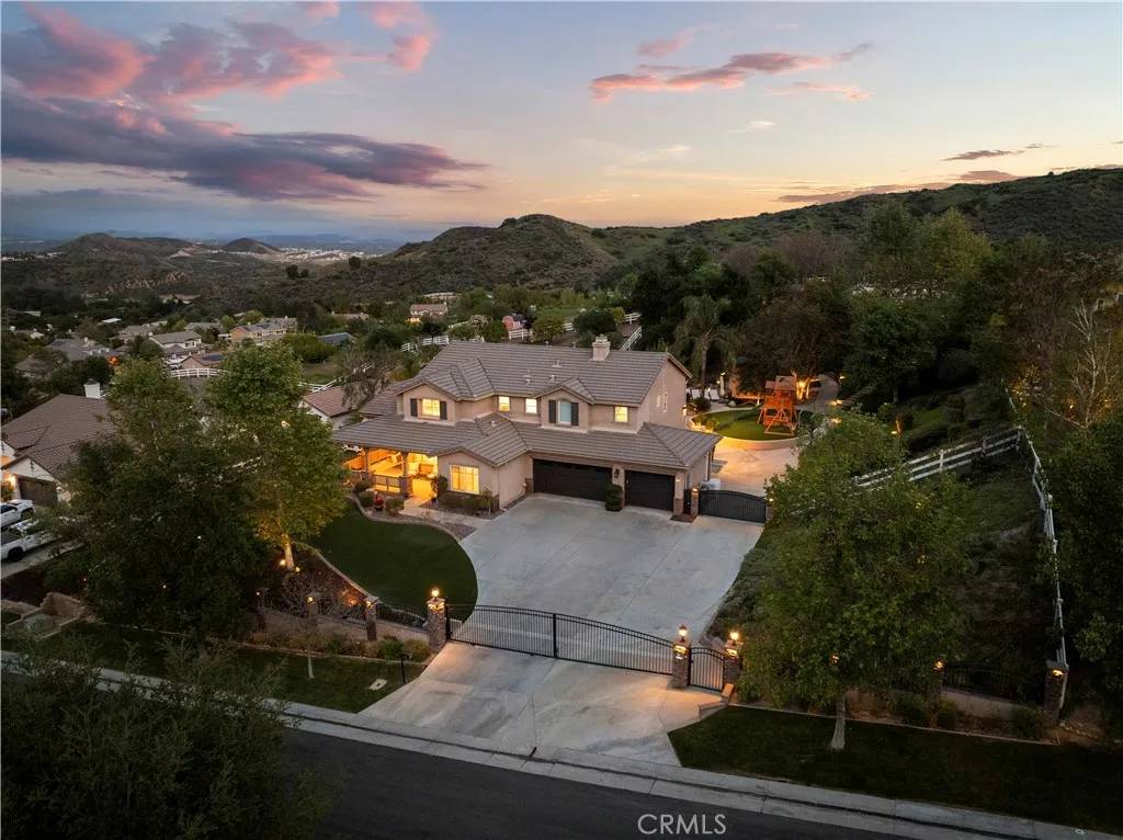 Castaic, CA 91384,30058 Valley Glen Street