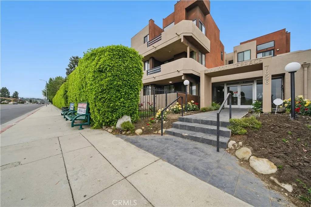 Canoga Park, CA 91304,7826 Topanga Canyon Boulevard #218