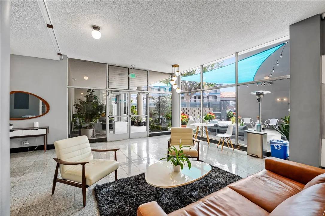 Long Beach, CA 90802,100 Atlantic Avenue #905