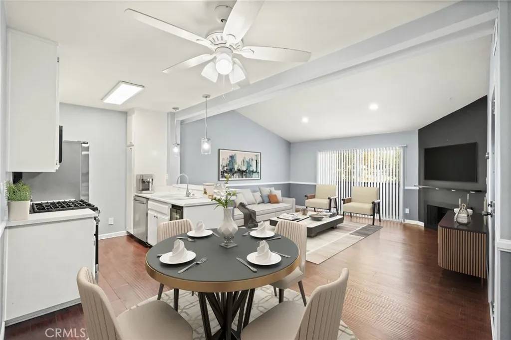Encino, CA 91316,5500 Lindley Avenue #209