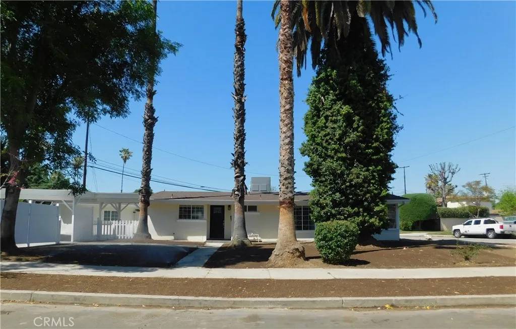 Reseda, CA 91335,19403 Lanark Street