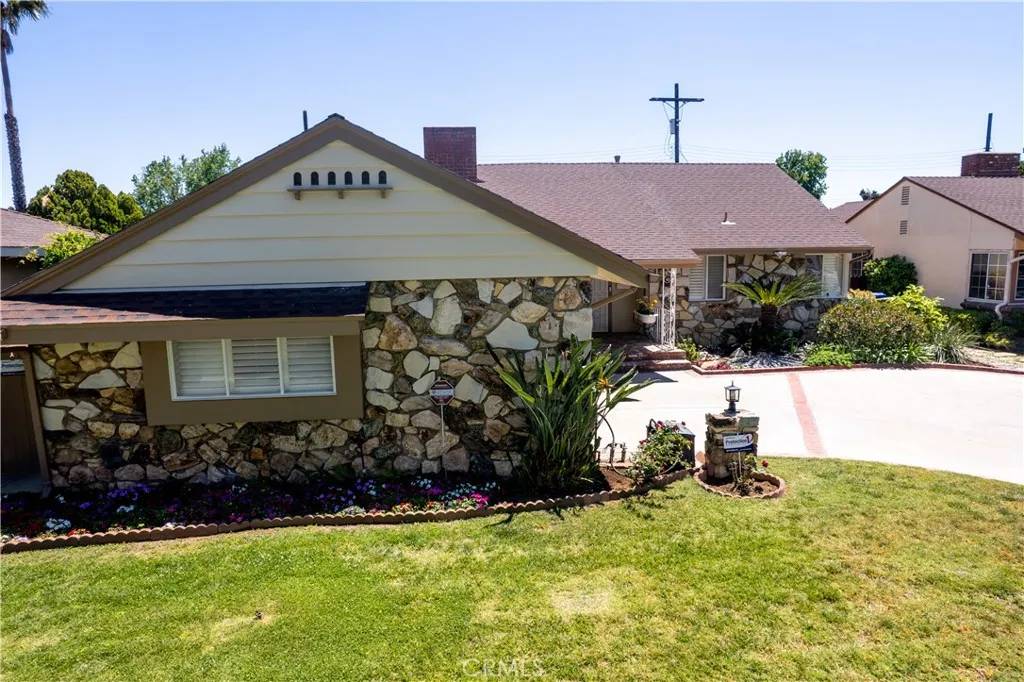 Mission Hills (san Fernando), CA 91345,15142 Tuba Street