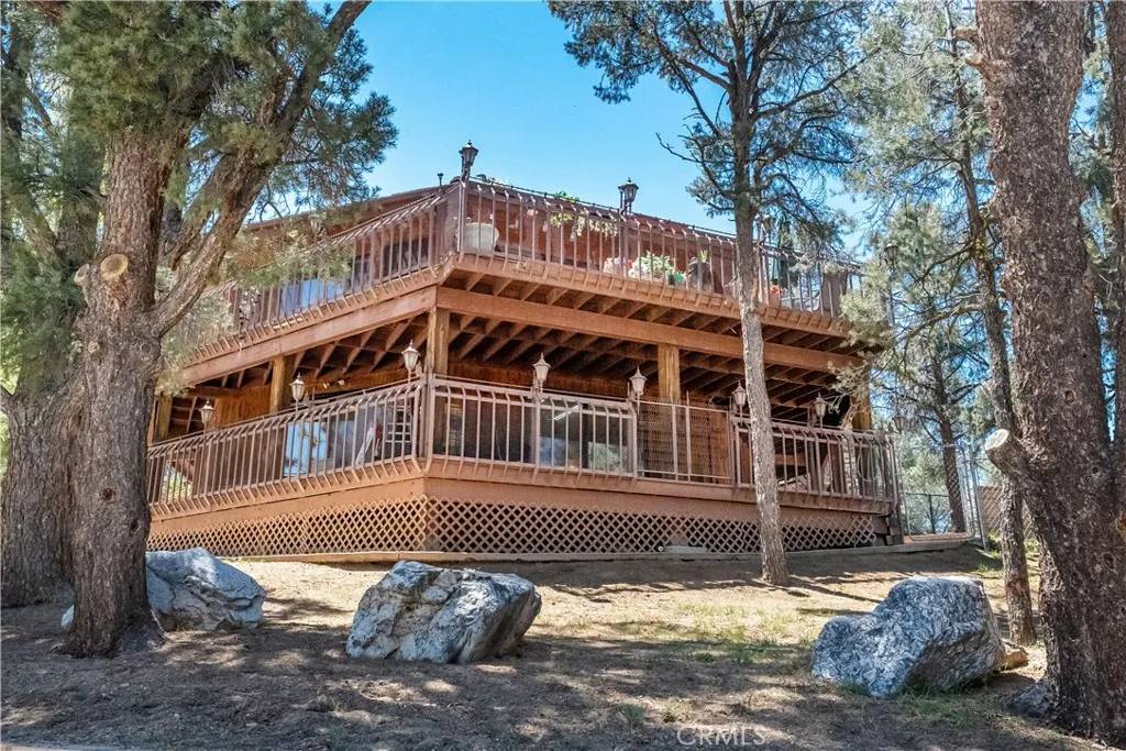 Frazier Park, CA 93225,1132 Hut Court