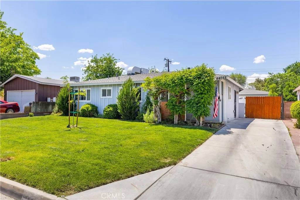 Lancaster, CA 93534,44055 Elm Avenue