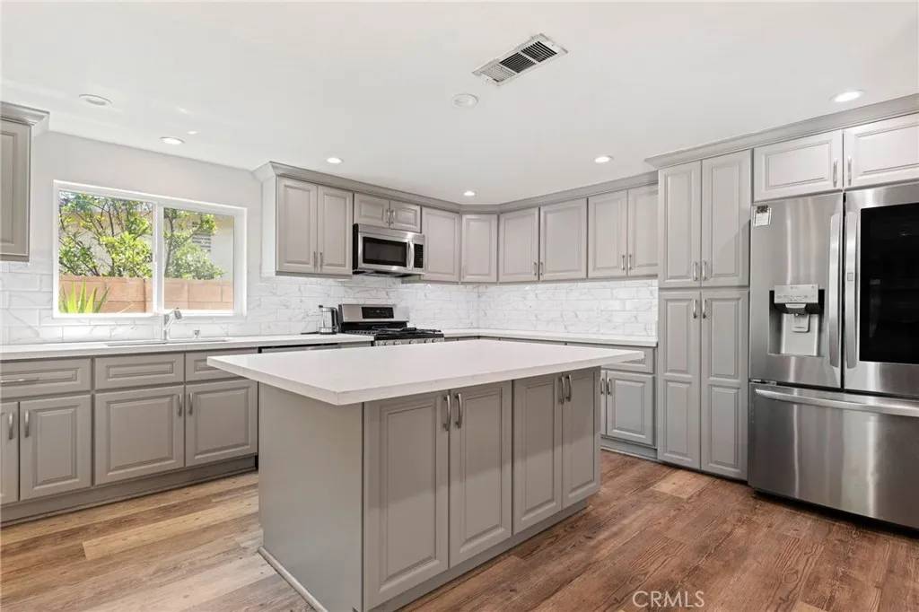 Granada Hills, CA 91344,17333 Bronte Place