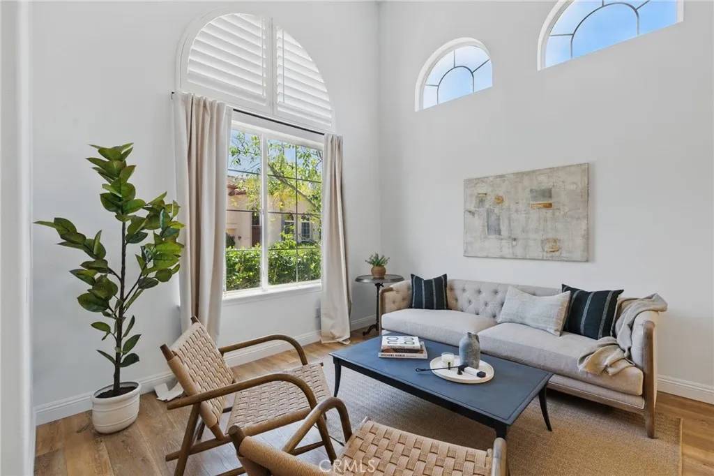 Calabasas, CA 91302,3691 El Encanto Drive