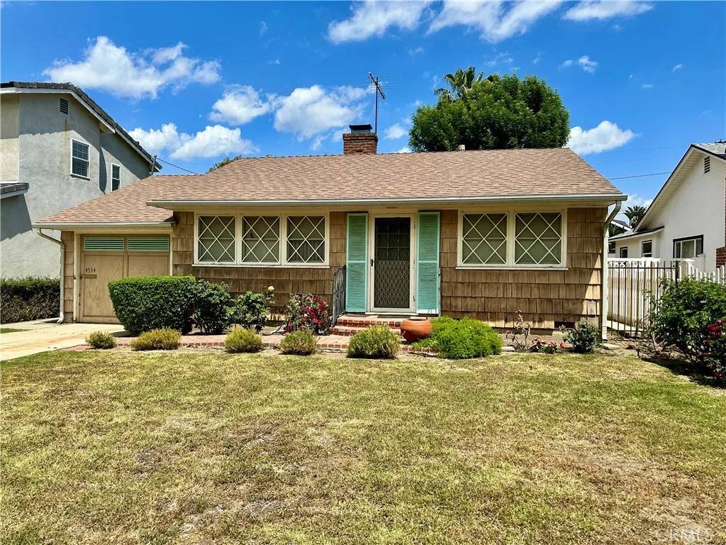 Sherman Oaks, CA 91423,4534 Lennox Avenue