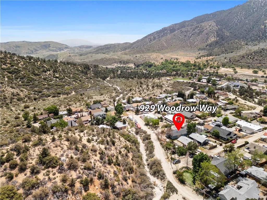 Frazier Park, CA 93225,929 Woodrow Way
