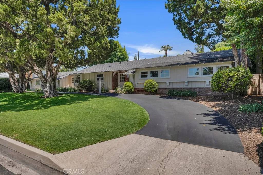 Northridge, CA 91324,19439 Mayall Street