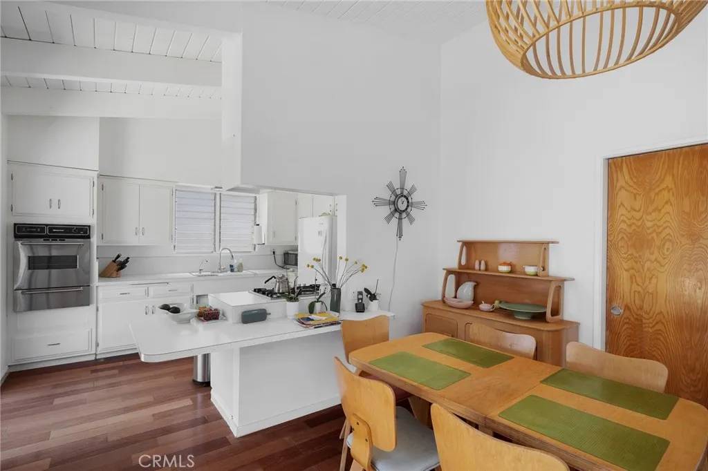 Santa Monica, CA 90405,3007 Glenn Avenue