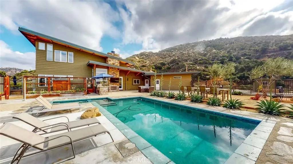 Simi Valley, CA 93063,7300 Santa Susana Pass Road