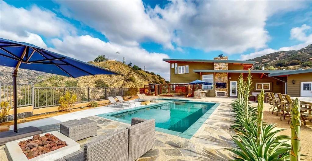 Simi Valley, CA 93063,7300 Santa Susana Pass Road
