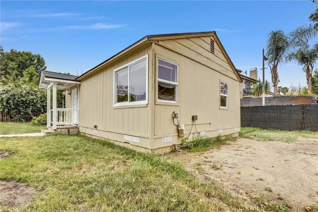 Tarzana, CA 91356,5657 Donna Avenue #5657