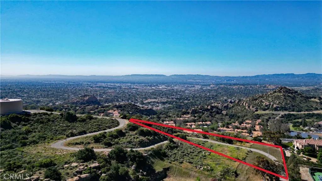 Chatsworth, CA 91311,0 2821-013-015