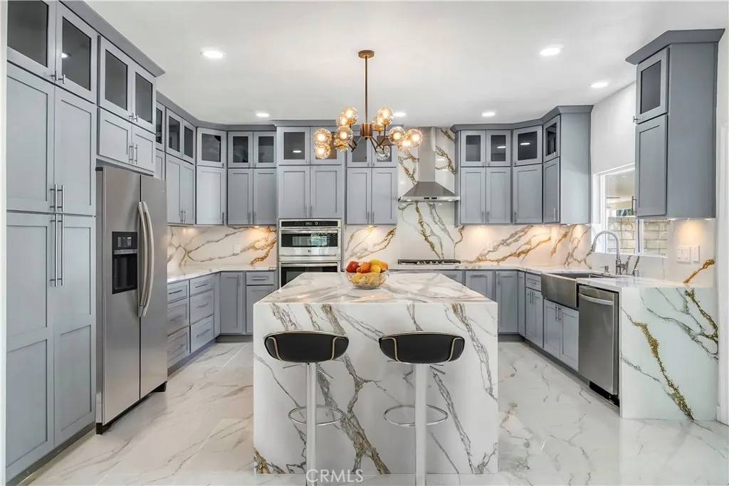 Northridge, CA 91325,9455 Brandon Court