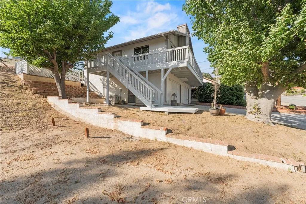Lake Hughes, CA 93532,43323 LOOKABOUT RD