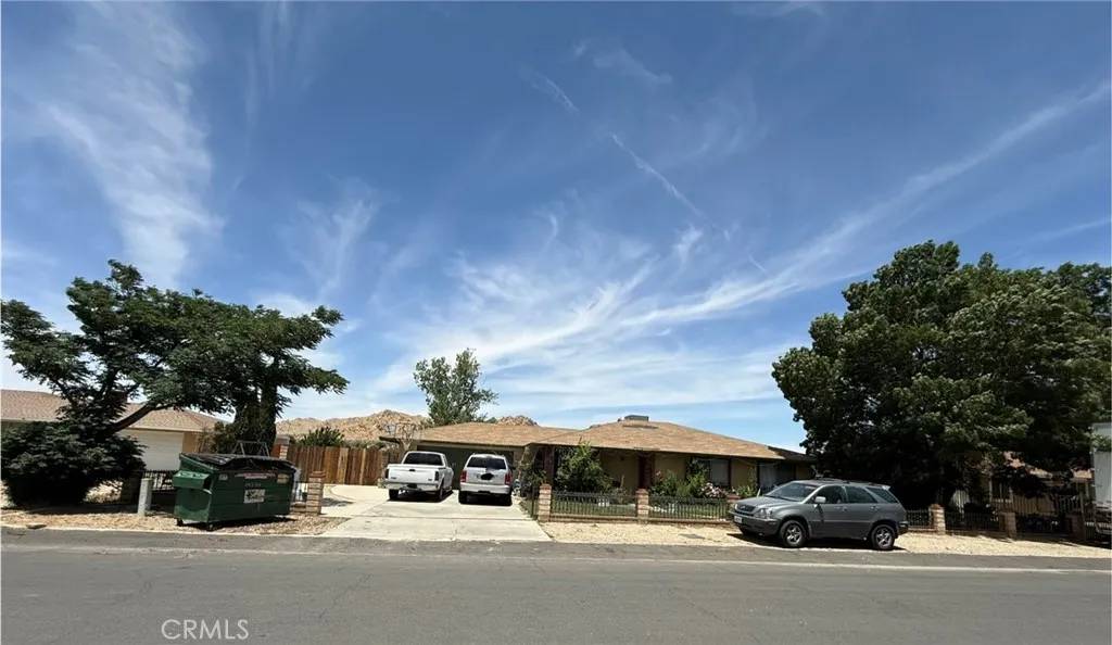 Palmdale, CA 93591,15233 E Avenue Q7