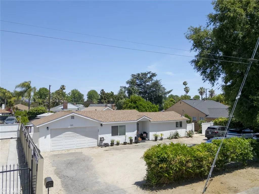 Van Nuys, CA 91405,7036 Ranchito Avenue