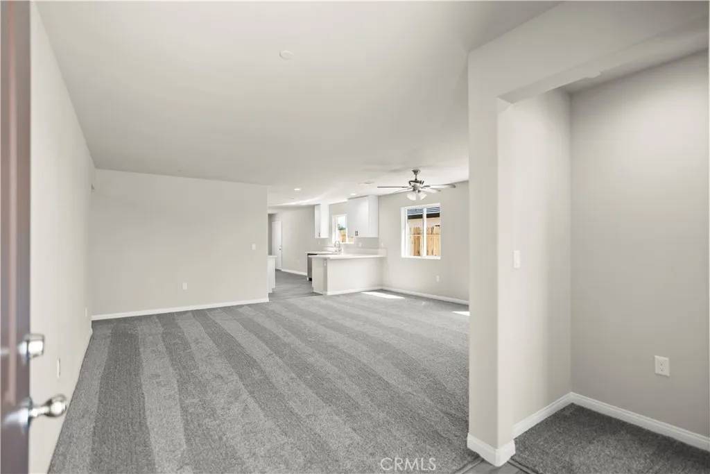Bakersfield, CA 93307,707 Poinsettia Street