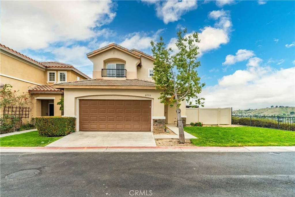 Canyon Country, CA 91351,27713 Iris Court