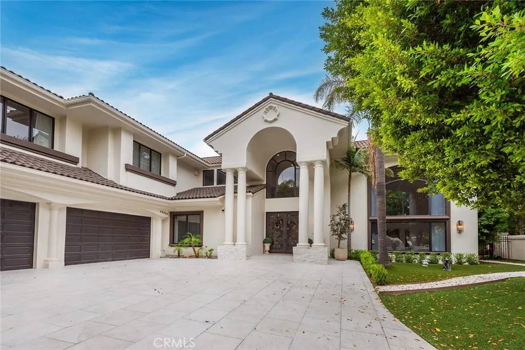Calabasas, CA 91302,25548 KINGSTON Court