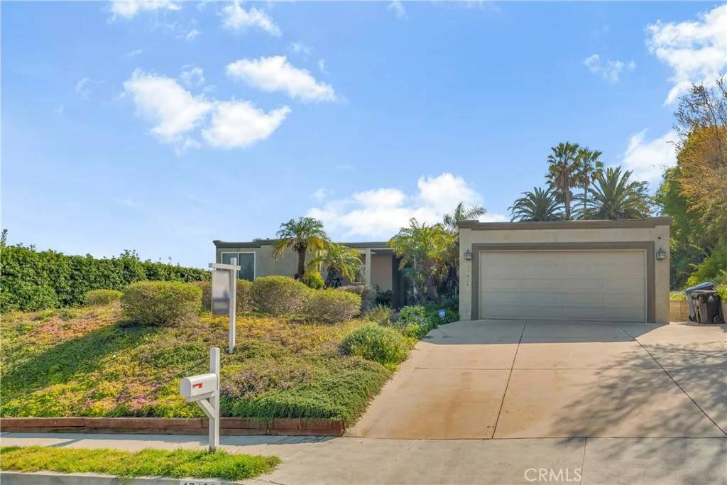 Granada Hills, CA 91344,17426 Flanders st