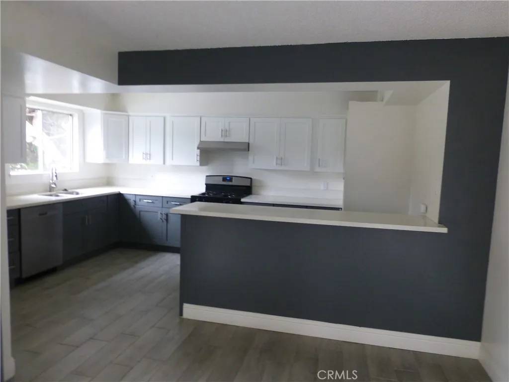 Oxnard, CA 93030,723 Ivywood Drive