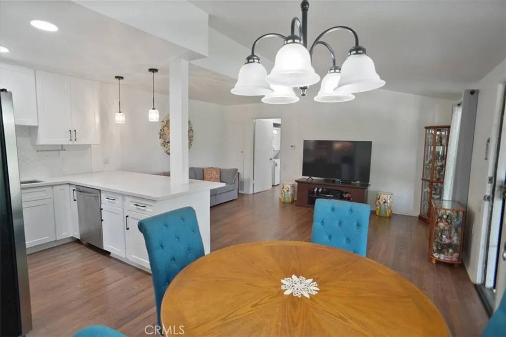 Newhall, CA 91321,19207 Avenue Of The Oaks #A