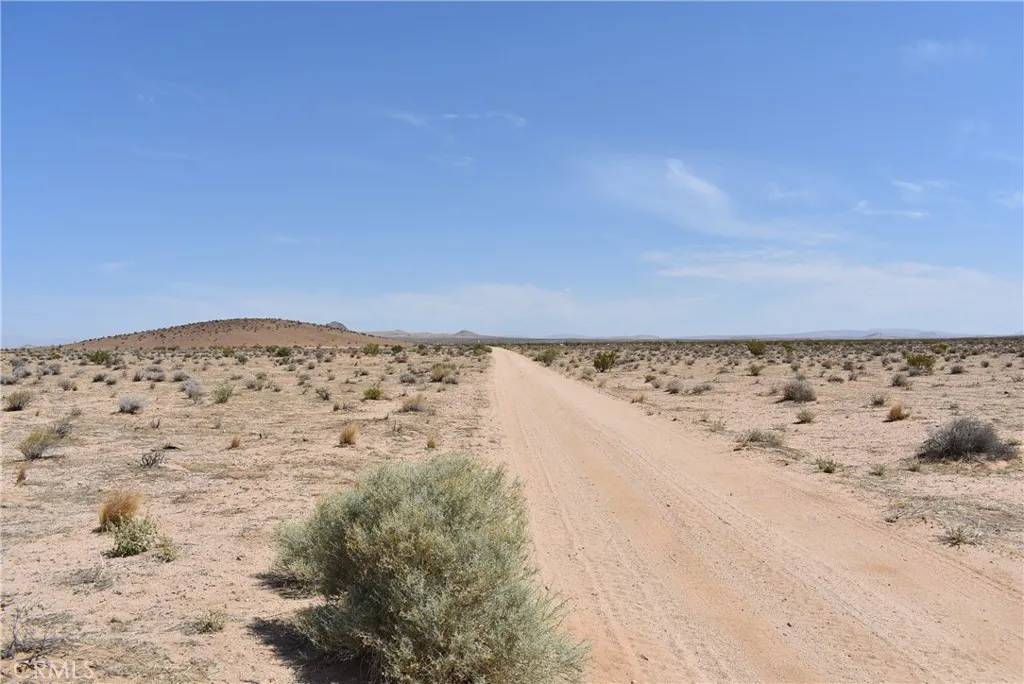 North Edwards, CA 93523,1 Castle Butte