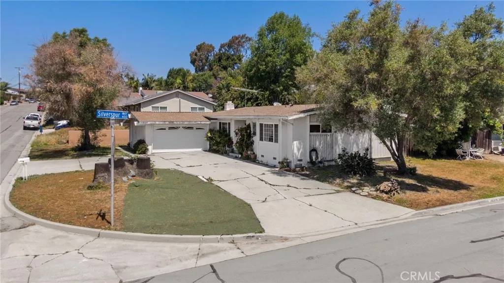 San Marcos, CA 92069,1548 Palomarcos Avenue