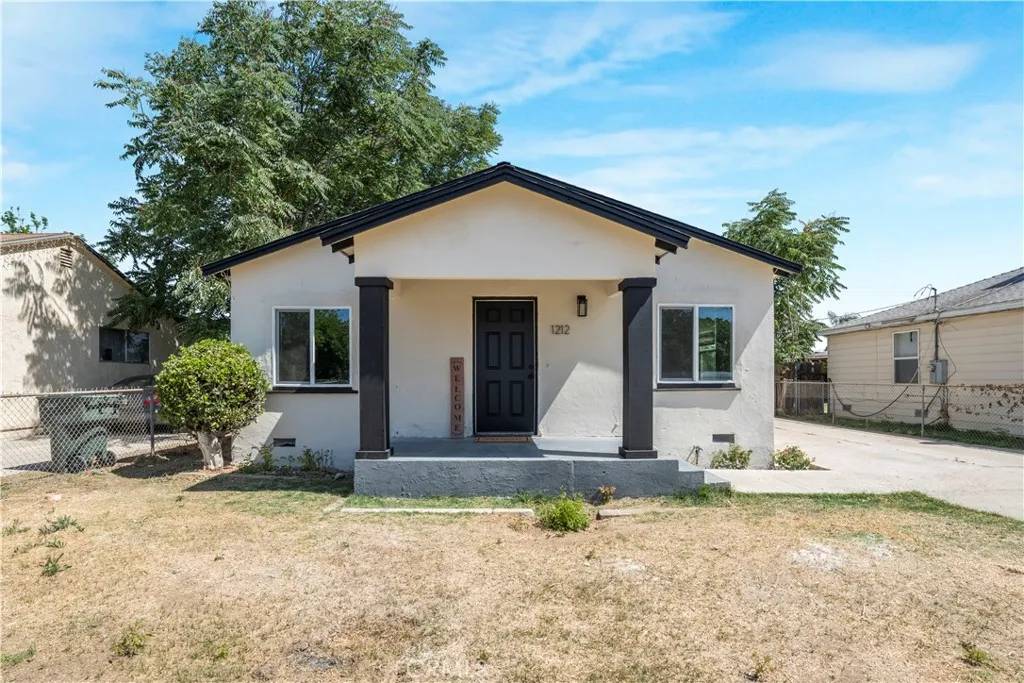 Bakersfield, CA 93308,1212 Woodrow Avenue