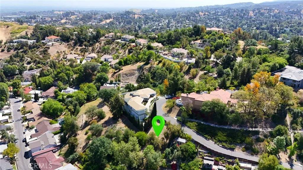 Woodland Hills, CA 91364,4740 Excelente