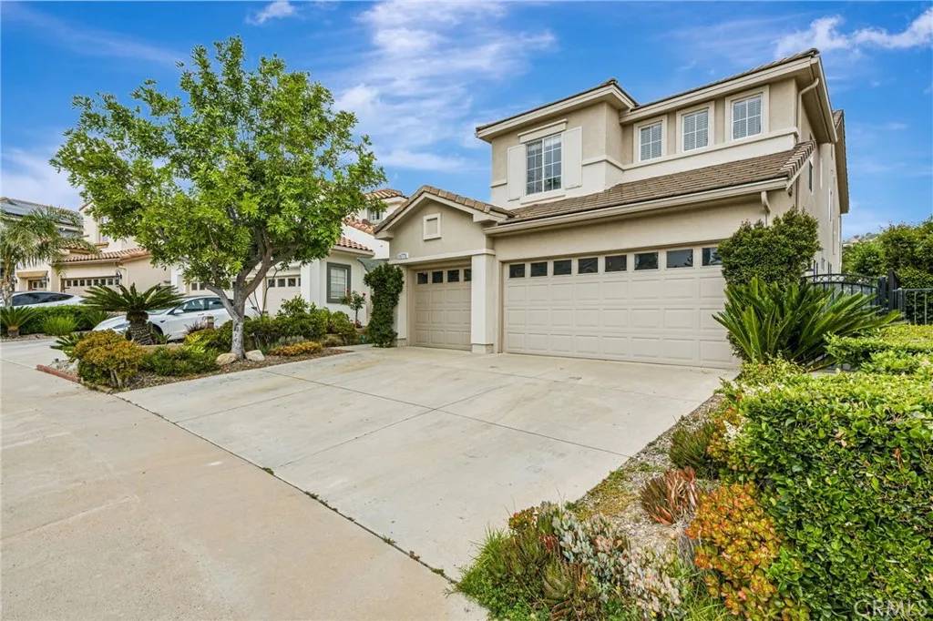 Porter Ranch, CA 91326,11771 Coorsgold Lane