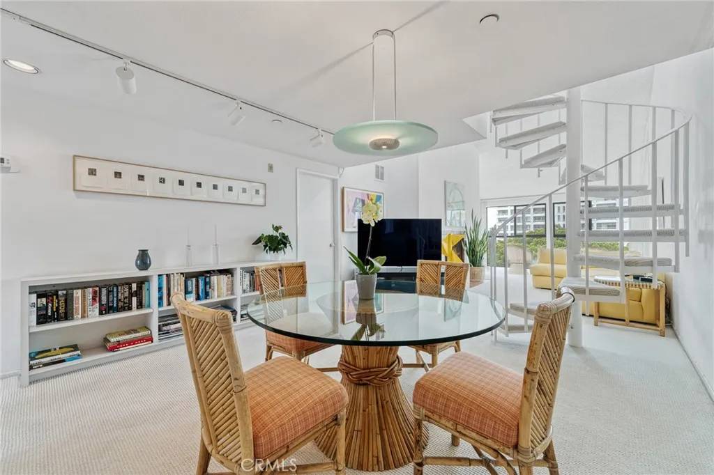 Santa Monica, CA 90405,2910 Neilson Way #503
