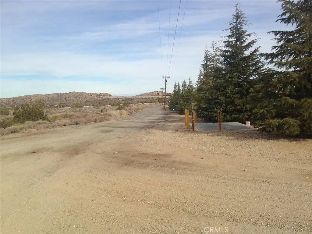 Pearblossom, CA 93553,0 Fort Tejon