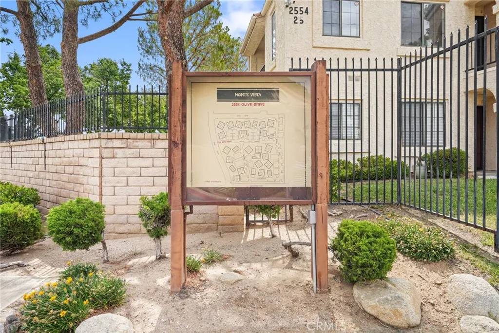 Palmdale, CA 93550,2554 Olive Drive #38