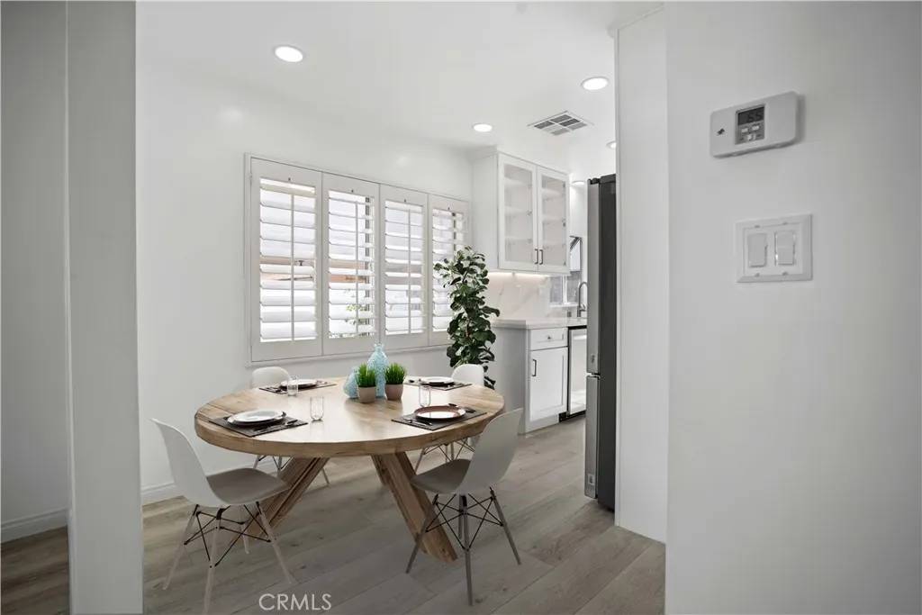 North Hollywood, CA 91601,10848 Huston Street