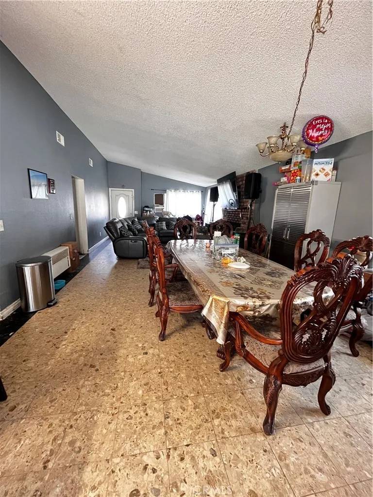 Littlerock, CA 93543,10306 E Avenue R10