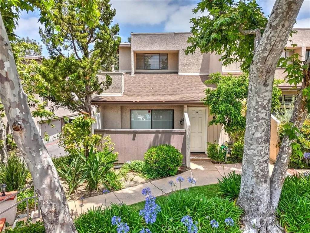 Sherman Oaks, CA 91403,15141 Magnolia Boulevard #A
