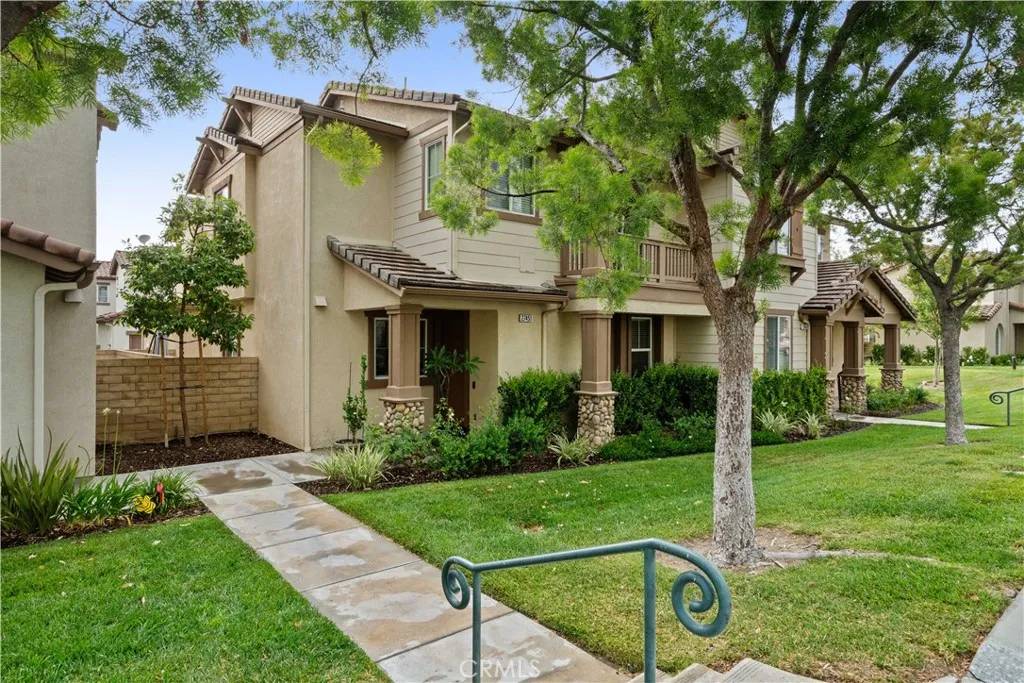 Valencia, CA 91354,27451 Acacia Drive