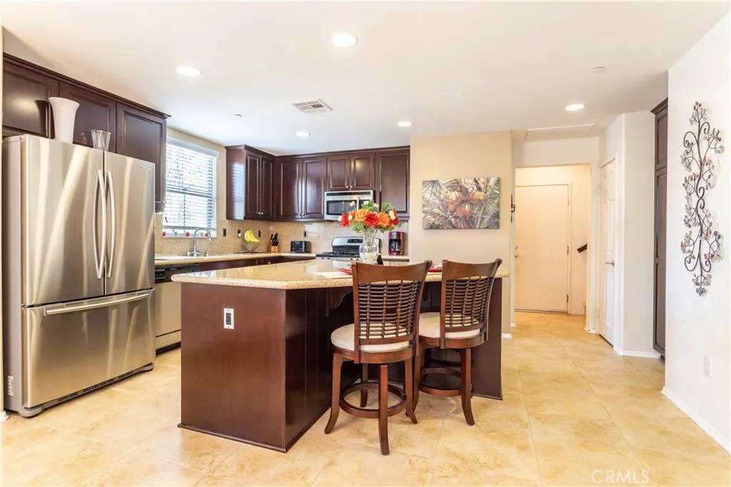 Porter Ranch, CA 91326,11220 Paseo Sonesta